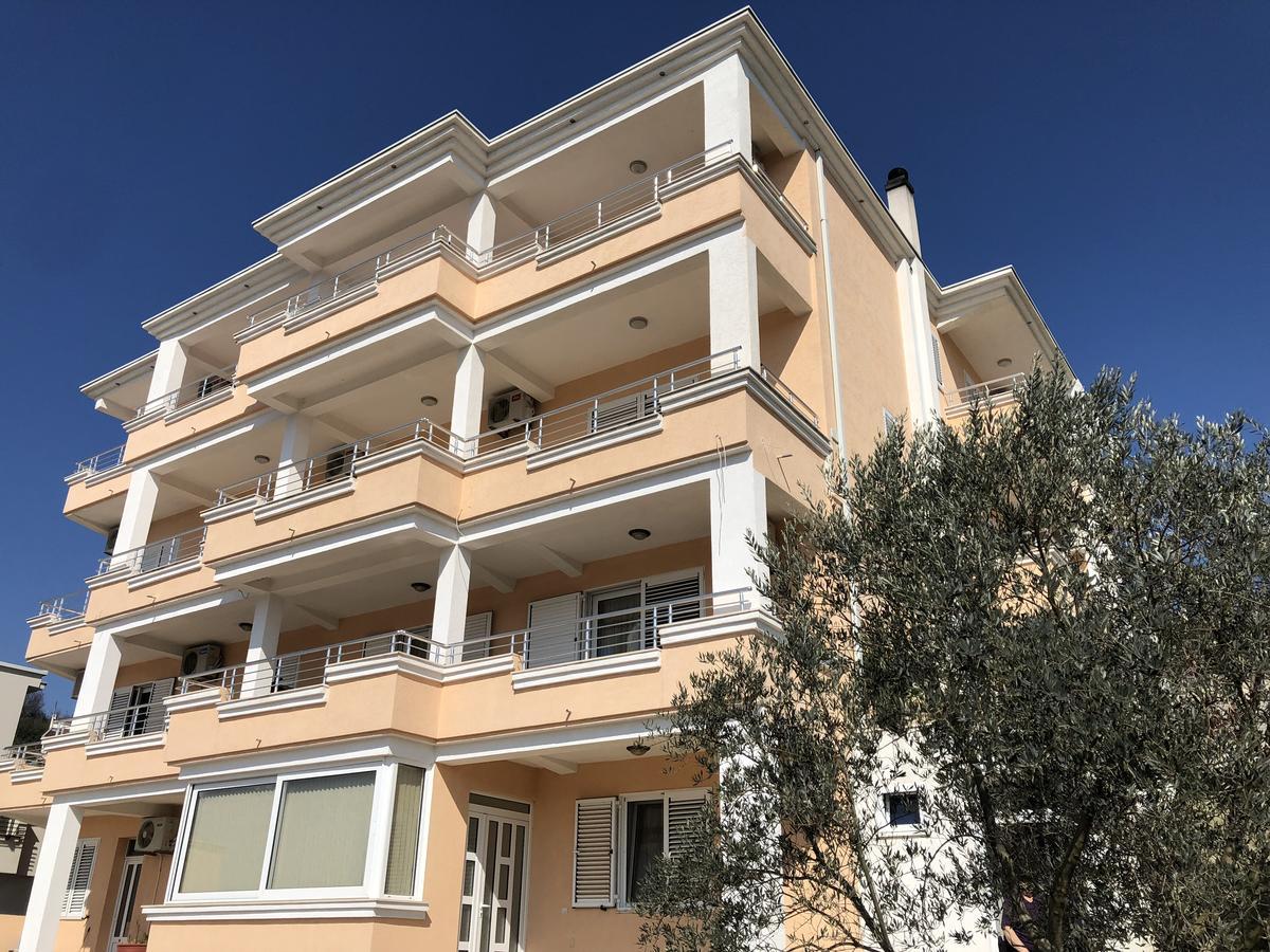 אולסינץ' Queen Kodre Apartments מראה חיצוני תמונה